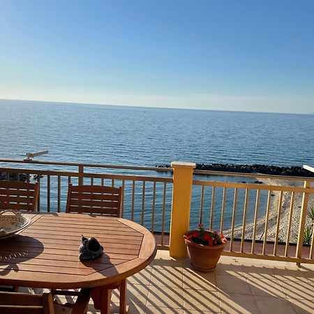 Casa Alexandr Piedigrotta Apartment Пицо Екстериор снимка